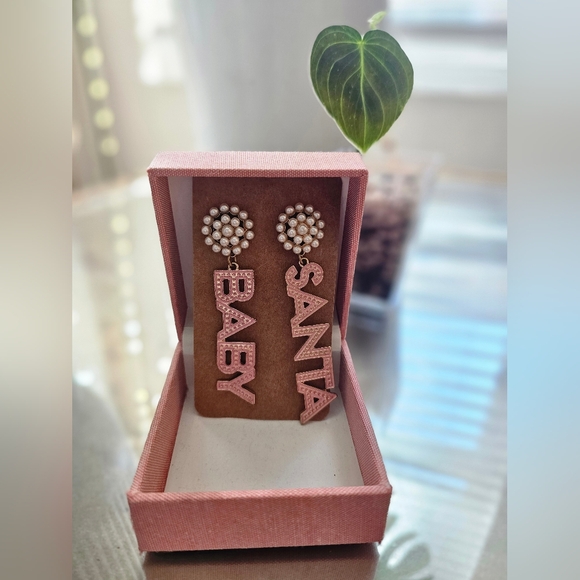 Santa Baby Pink Gold Tone Dangle Earrings - Picture 1 of 1